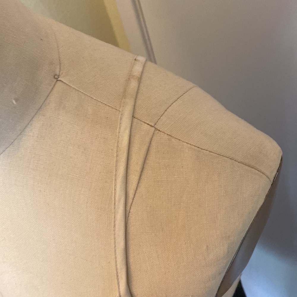 RO & DE | RACERBACK TANK - Picture 4 of 7